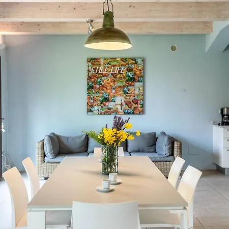 Azzurro- Cignella Tuscany Osteria Delle Noci